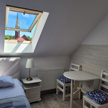 Hotel Azak Sarbinowo Zewnętrze zdjęcie