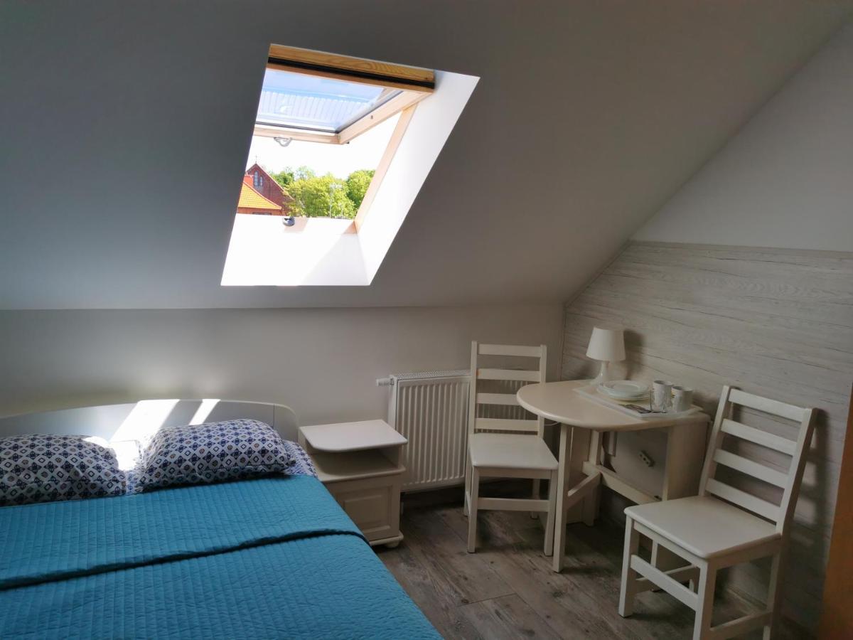 Hotel Azak Sarbinowo Zewnętrze zdjęcie